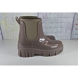Women's Chunky Chelsea Rain Boots-Taupe Glossy PVC Lug‎ Sole Size 37 (US 7)
